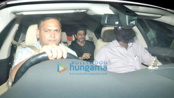 Shah Rukh Khan, Sohail Khan, Suniel Shetty & Sooraj Pancholi snapped post a party at Salman Khan’s place