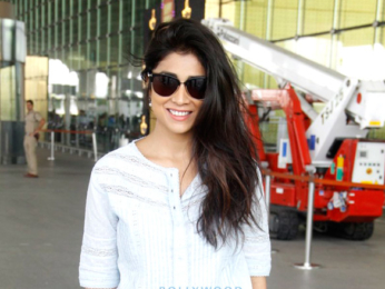 Saif Ali Khan & Shriya Saran snapped at the international airport