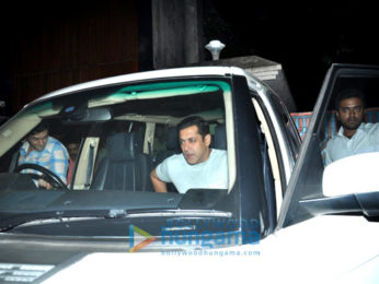 Salman Khan, Sangeeta Bijlani and others snapped in Bandra