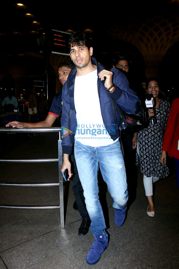 sidharth malhotra departs for new zealand 5