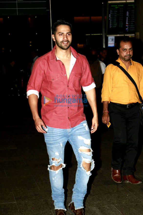 Varun Dhawan, Prachi Desai and Neha Dhupia snapped at the Mumbai airport Varun Dhawan, Prachi Desai and Neha Dhupia snapped at the Mumbai airport