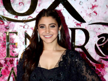 Deepika Padukone, Katrina Kaif, Kareena Kapoor Khan & other celebrities grace 'Lux Golden Rose Awards 2016' in Mumbai