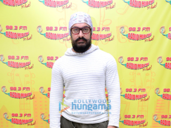 Aamir Khan promoting his film 'Dangal' on Radio Mirchi 98.3 FM