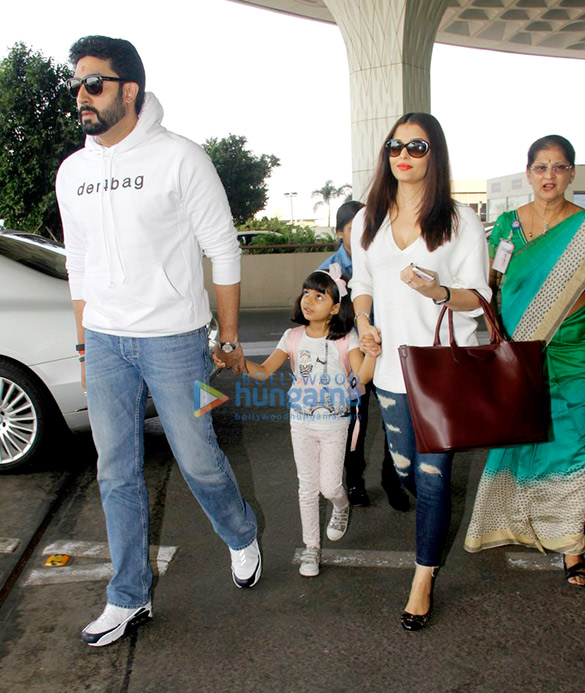 aishwarya abhishek aamir and others spotted at the airport 6