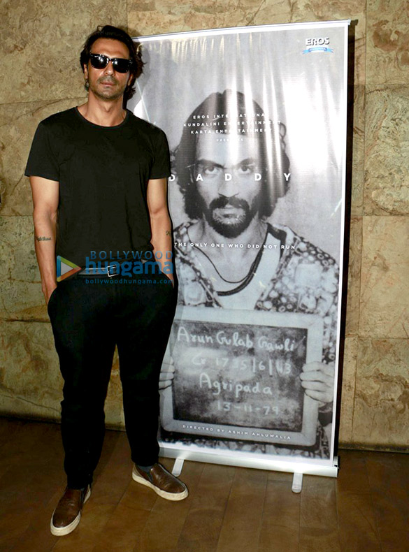 arjun rampal unveils first look of daddy 4