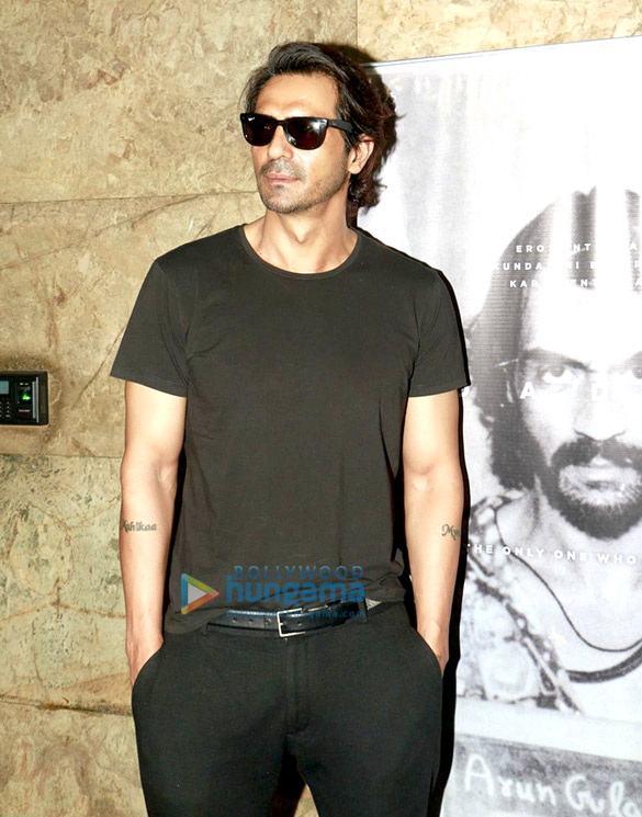 arjun rampal unveils first look of daddy 5