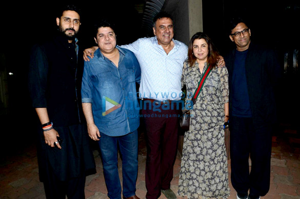 Boman Irani celebrates his birthday with Farah Khan, Abhishek Bachchan, Rajkumar Hirani and others
