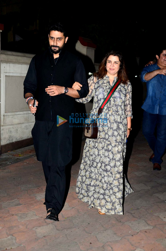 boman irani celebrates his birthday with farah khan abhishek bachchan raju hirani and others 2