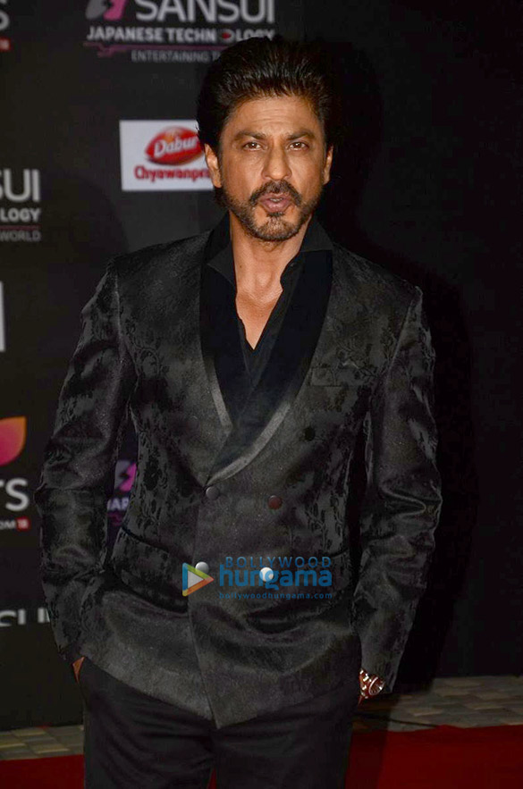 celebs grace stardust awards 2016 12