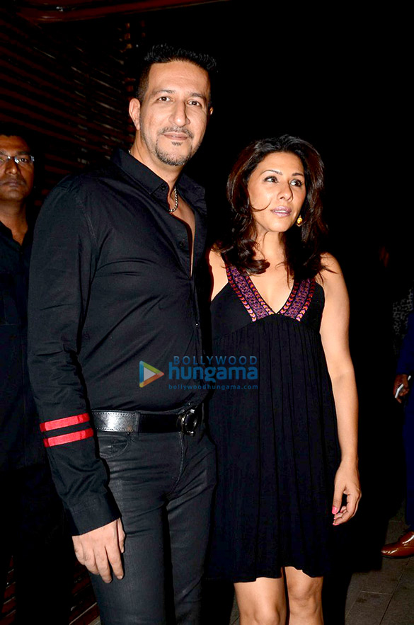 celebs grace the launch of the estellla lounge in juhu 14