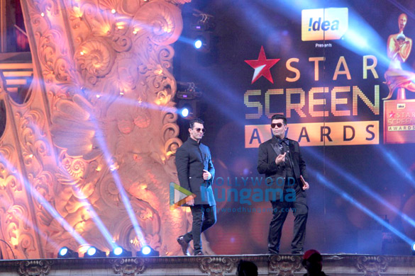 celebs perform at 23rd annual star screen awards 2016 22