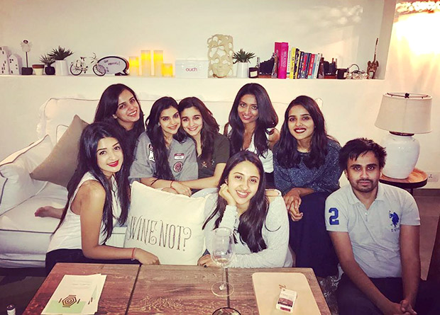 Check out Alia Bhatt's six girls, one boy night out