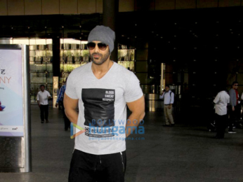 John Abraham, Saif Ali Khan and other celebs snapped at the airport