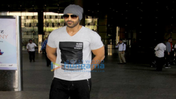 John Abraham, Saif Ali Khan and other celebs snapped at the airport