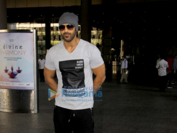 John Abraham, Saif Ali Khan and other celebs snapped at the airport