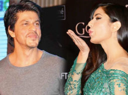 Shah Rukh Khan’s Bathtub Entry, Katrina Kaif’s HOT Dance Moves At Lux Golden Rose Awards 2016