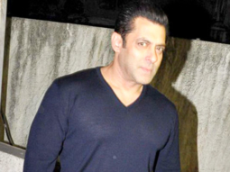 MUST WATCH: Salman Khan Watches Aamir Khan’s Dangal