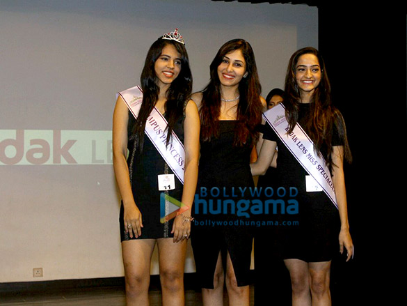 pooja chopra walks the ramp at a colleges fashion fest 4