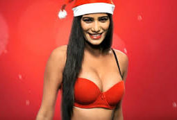 SCORCHING WATCH! Poonam Pandey’s SUPER HOT Jingle Boobs