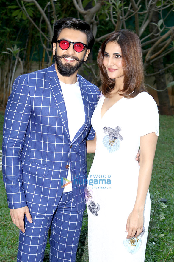 ranveer singh and vaani kapoor promote their film befikre at yashraj studio 3