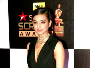 Celebs at the red carpet of 23rd Annual Star Screen Awards 2016