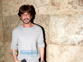 Shah Rukh Khan graces the Raees trailer preview for select media