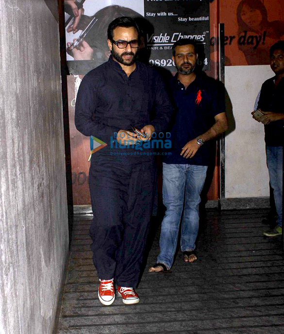 saif ali khan snapped post watching dangal at pvr 2