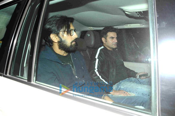 salman khan celebrates 51st birthday at his farmhouse in panvel 5