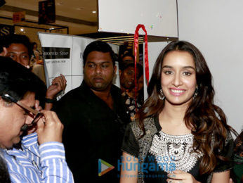 Shraddha Kapoor walks for ‘Imara’ by ‘Shopper’s Stop’ at Viviana Mall, Thane