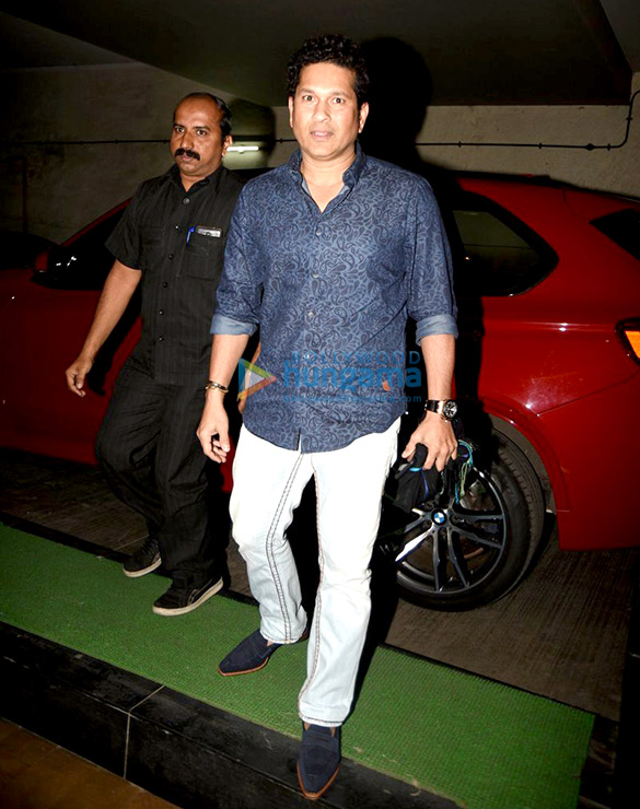 special screening of dangal with sachin tendulkar and phogat family 4