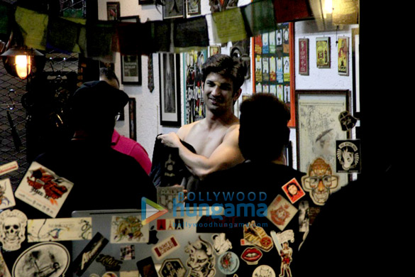 sushant snapped post getting tattoed in bandra 2