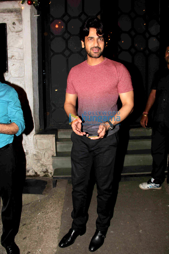 sussanne roshan twinkle khanna and many more at farah ali khans bash 4