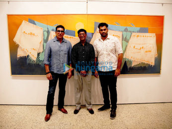 Pooja Bedi, Mukesh Rishi & Raghav Rishi inaugurate Padmanabh Bendre's Timeless Space art exhibition