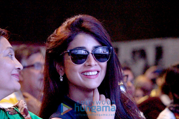 twinkle khanna shriya saran at times litfest 2016 4