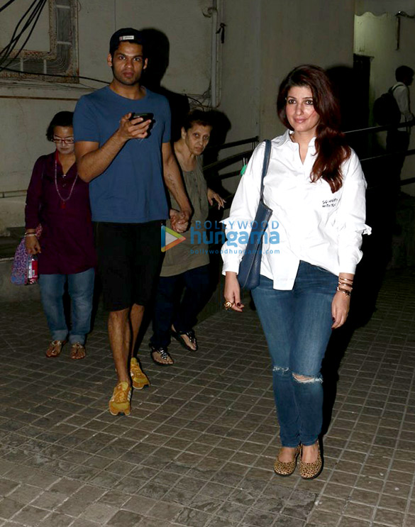 twinkle snapped at pvr juhu post a movie screening 1
