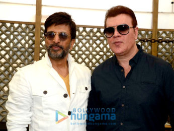 Ajay Devgn and others at 'Sheesha Sky Lounge's opening