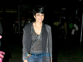 Akshay Kumar, Ajay Devgn, Kajol, Jacqueline Fernandez, Parineeti Chopra and others snapped at the airport