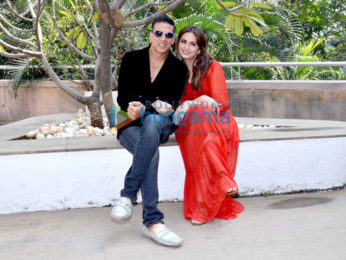 Akshay Kumar & Huma Qureshi snapped at the promotions of 'Jolly LLB 2'