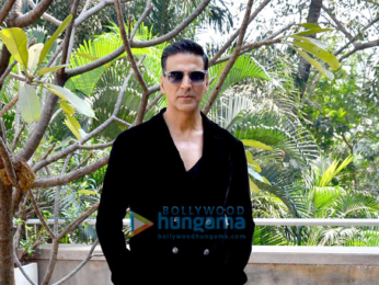 Akshay Kumar & Huma Qureshi snapped at the promotions of 'Jolly LLB 2'
