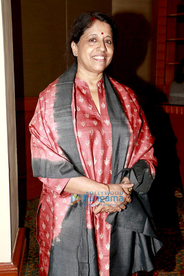 ayushmann khuranna javed akhtar and others snapped at the jury meet of the radio mirchi awards 7