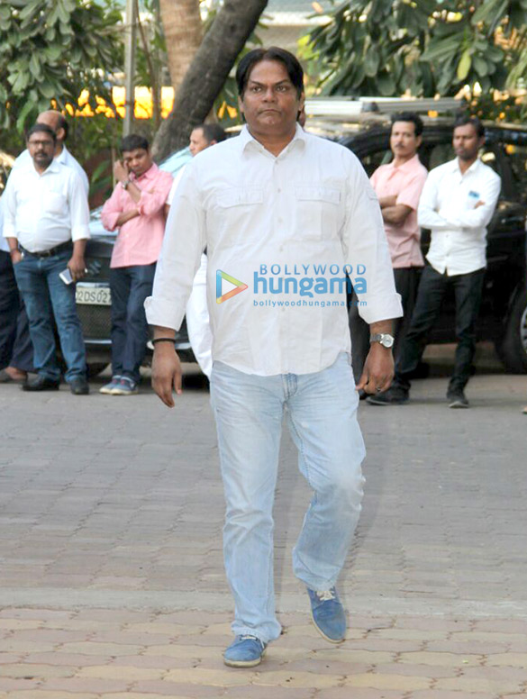 celebs attend om puris prayer meet 22