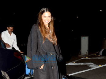 Deepika Padukone,Priyanka Chopra,Mumbai international airport