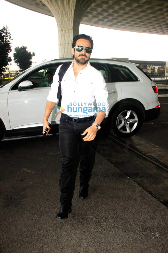 emraan hashmi vidyut jammwal and other snapped at the airport 1
