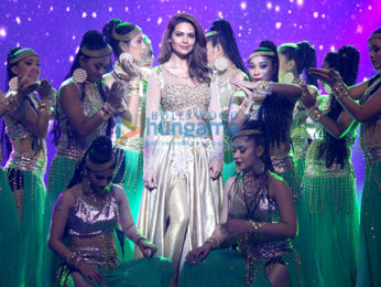 Esha Gupta and Iulia Vantur snapped at the Star Plus Dhakkad event
