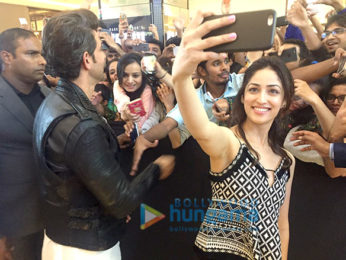 Hrithik Roshan & Yami Gautam promote 'Kaabil' in Dubai