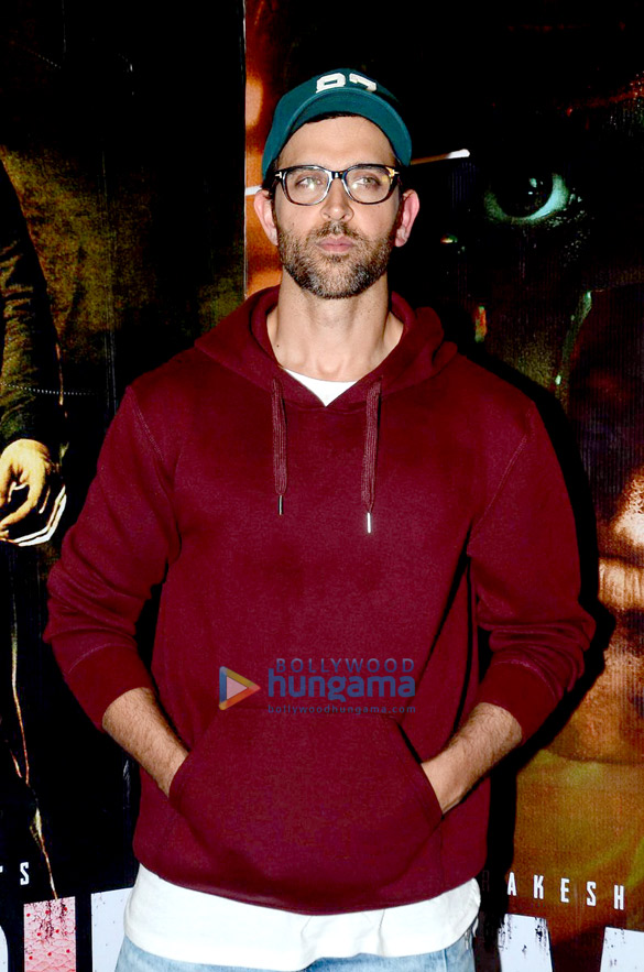 hrithik roshan and yami gautam snapped at kaabil promotions 4