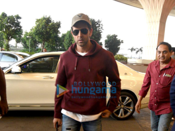 Hrithik Roshan departs for 'Kaabil' promotions in Dubai