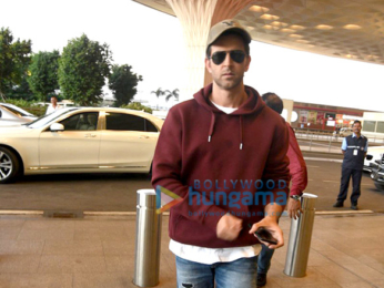 Hrithik Roshan departs for 'Kaabil' promotions in Dubai