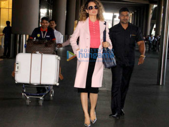 Kangna Ranaut, Vaani Kapoor, Sushmita Sen & Kanika Kapoor snapped at the airport