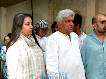Om Puri's funeral ceremony